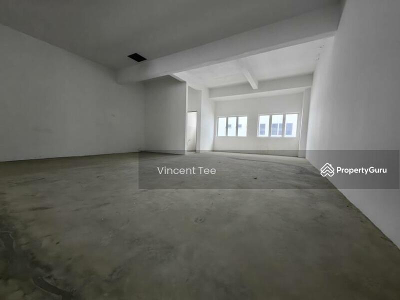 Untuk Disewa - 3mths Free Rental 2nd Floor Shop Pusat Perniagaan Kuala Lipis