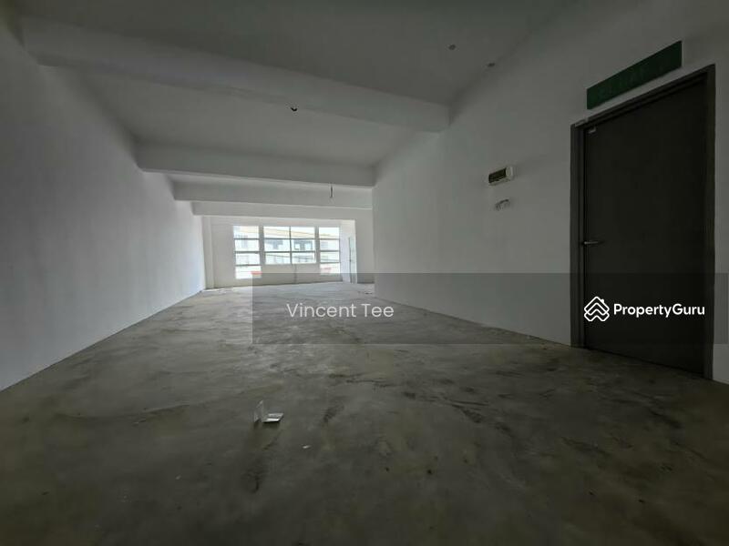 For Rent - 3mths Free Rental 1st Floor Shop Pusat Perniagaan Kuala Lipis