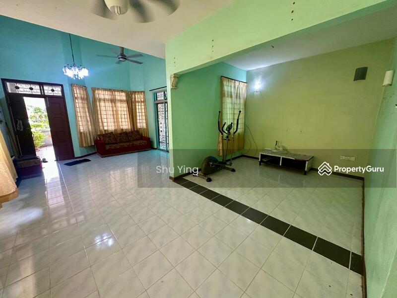 Untuk Dijual - Taman Pulai Indah Double Storey House