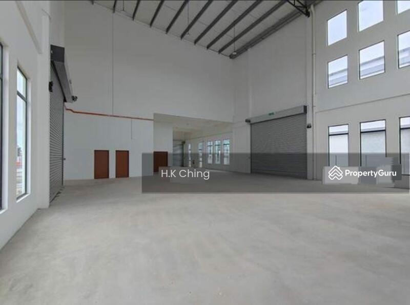 For Rent - Face Main Road Commercial Warehouse Factory Taman Shamelin Perkasa