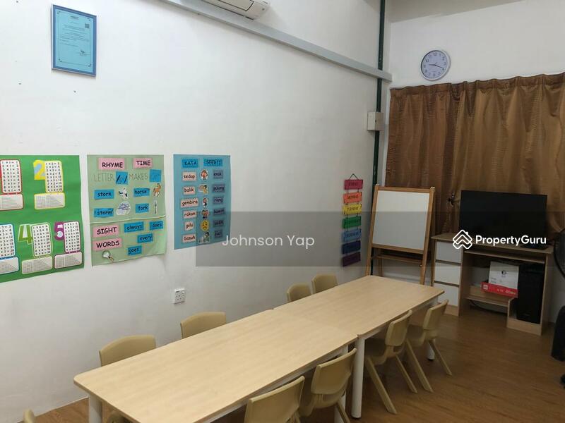 For Rent - Taman Mutiara Mas @ 3 Storey Shoplot