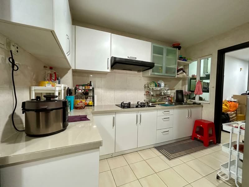 Kondominium untuk Dijual di Hartamas Regency 2 - Jeff Tan - Kitchen - PropertyGuru.com.my