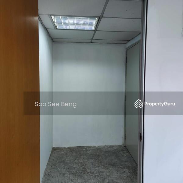 For Rent - Shop office, 3rd floor , Facing main road
