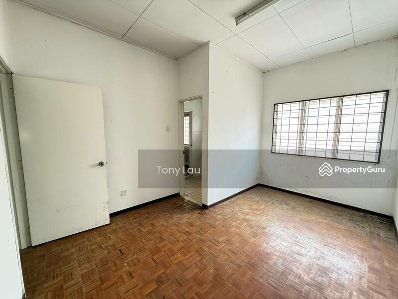 Terraced House for Sale in Taman Pinggiran Senawang (Sungai Gadut) - Tony Lau - PropertyGuru.com.my