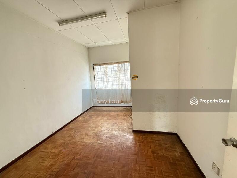 Terraced House for Sale in Taman Pinggiran Senawang (Sungai Gadut) - Tony Lau - PropertyGuru.com.my