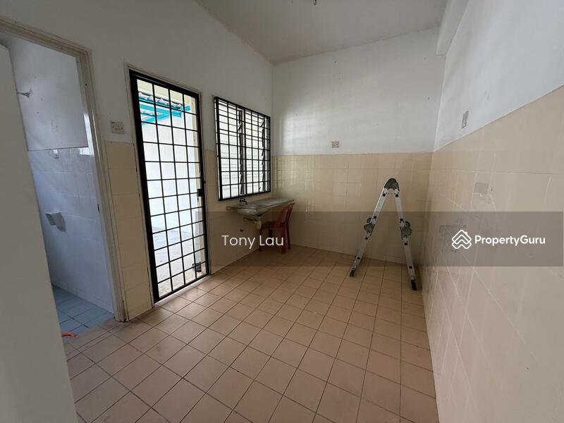 Terraced House for Sale in Taman Pinggiran Senawang (Sungai Gadut) - Tony Lau - PropertyGuru.com.my