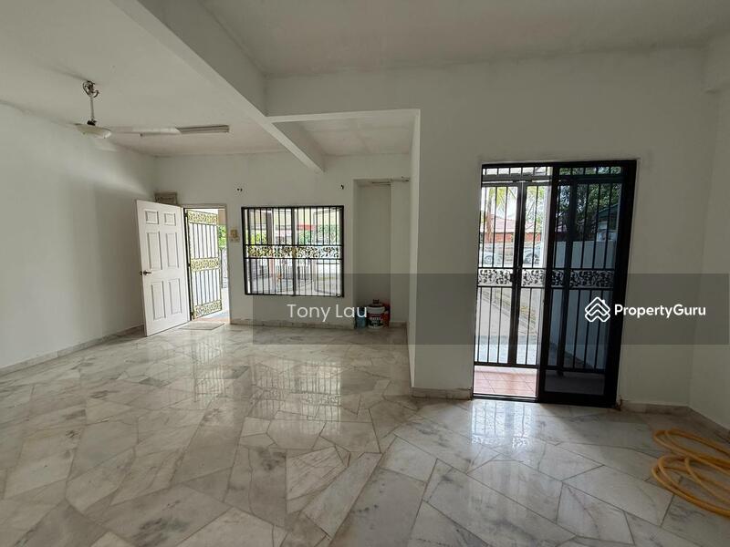 Terraced House for Sale in Taman Pinggiran Senawang (Sungai Gadut) - Tony Lau - PropertyGuru.com.my