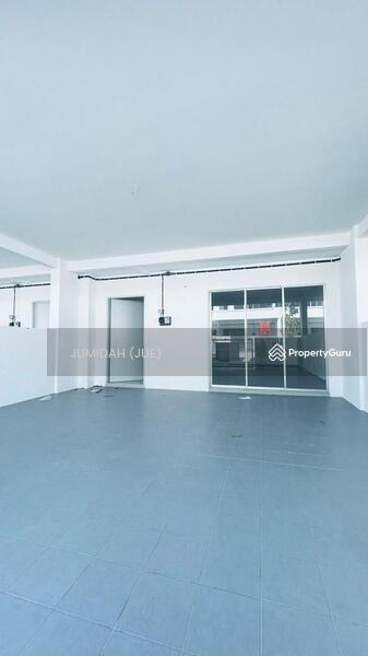 DOUBLE STOREY TAMAN AROWANA LENGGENG NEGERI SEMBILAN 