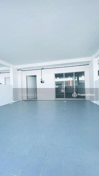 DOUBLE STOREY TAMAN AROWANA LENGGENG NEGERI SEMBILAN 