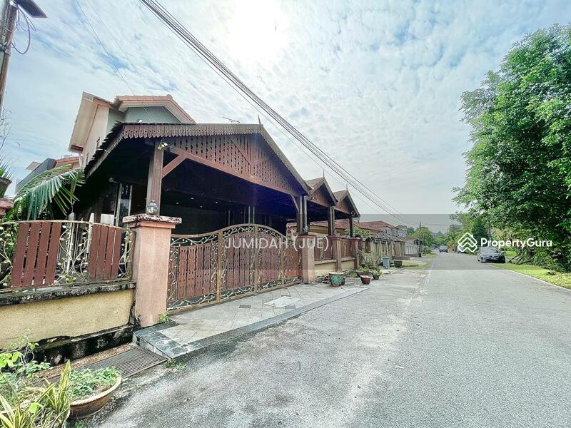 Near Klcc Double Storey Bungalow Taman Ampang Utama, Ampang
