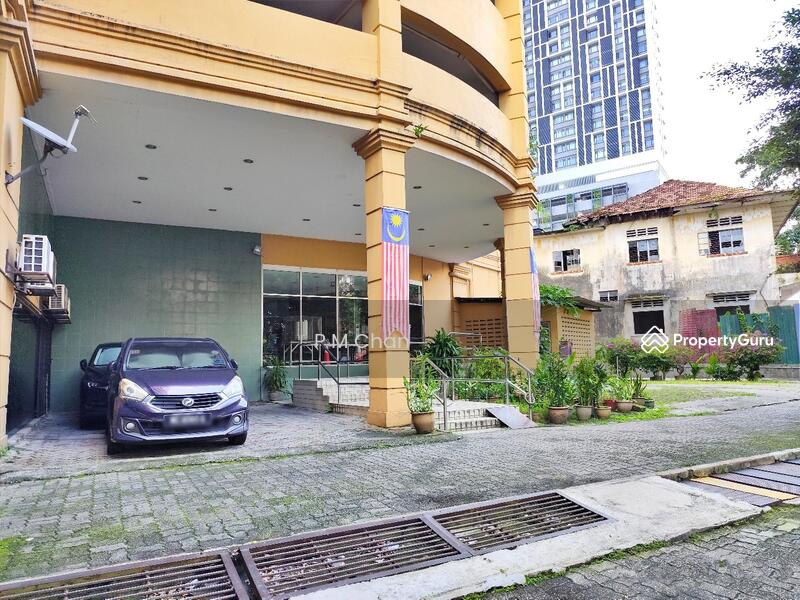 Untuk Dijual - Putra Court