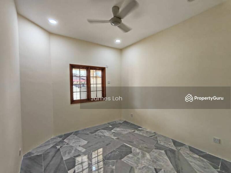 For Sale - Terraced House at Seksyen 28, Taman Alam Megah