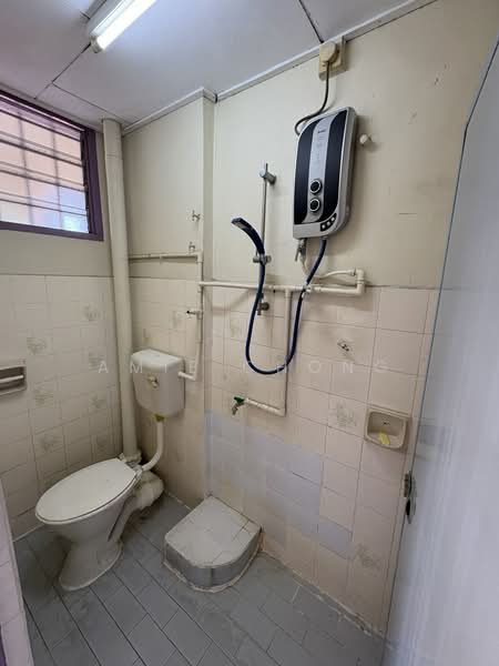 Rumah Teres 2 Tingkat untuk Dijual di Pekan Razaki (Ipoh) - Amie Chong - Bathroom - PropertyGuru.com.my