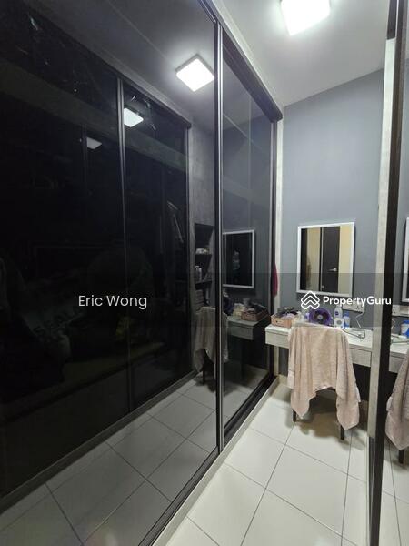 Untuk Dijual - Meridin East