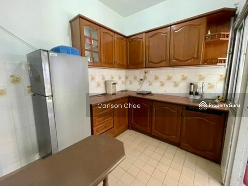 Untuk Dijual - 2-storey Terrace House at Usj 13