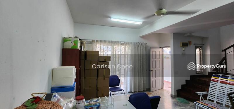 Untuk Dijual - 2-storey Terrace House at Usj 13