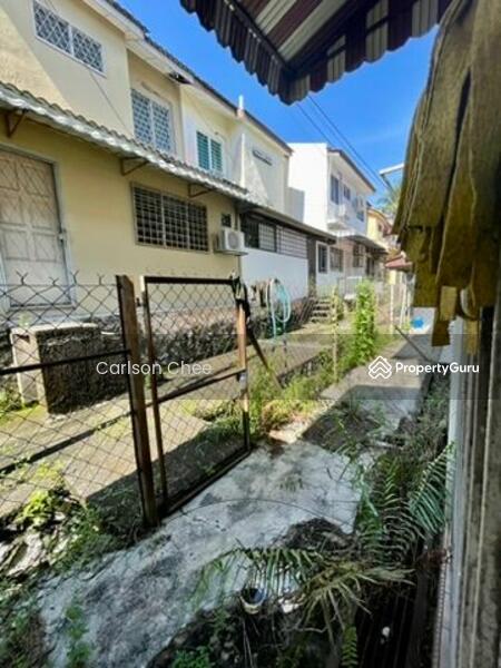 Untuk Dijual - 2-storey Terrace House at Usj 13