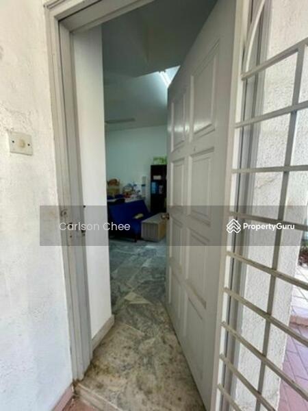 Untuk Dijual - 2-storey Terrace House at Usj 13
