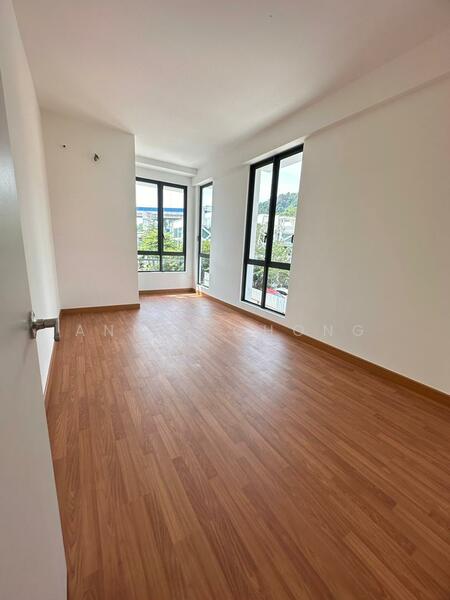 For Sale - Taman Connaught