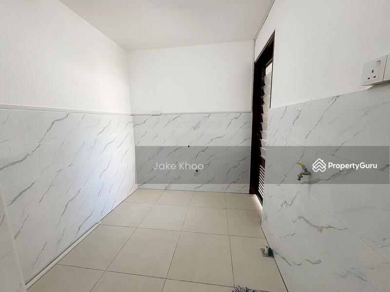 For Sale - Turquoise Apartment