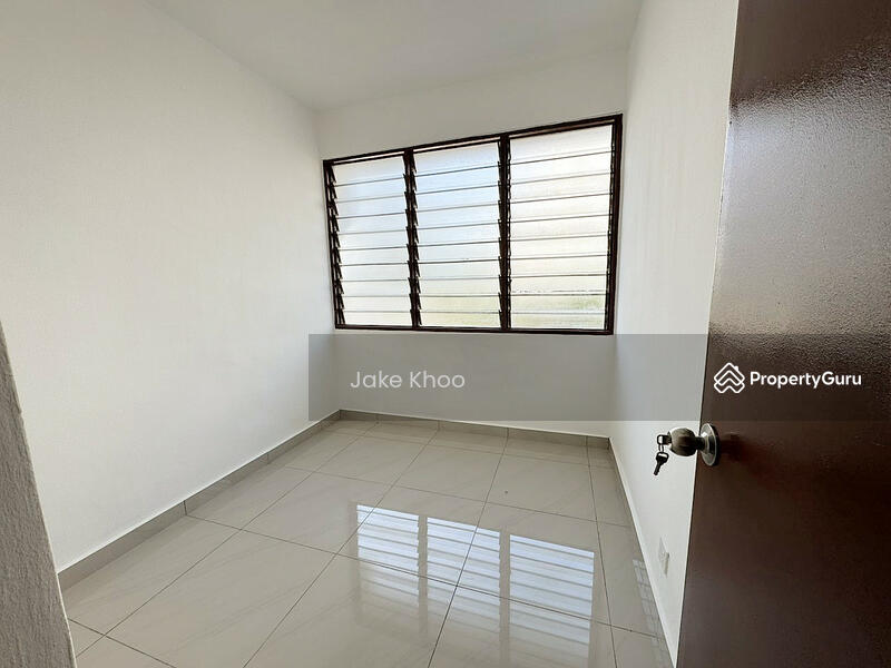For Sale - Turquoise Apartment