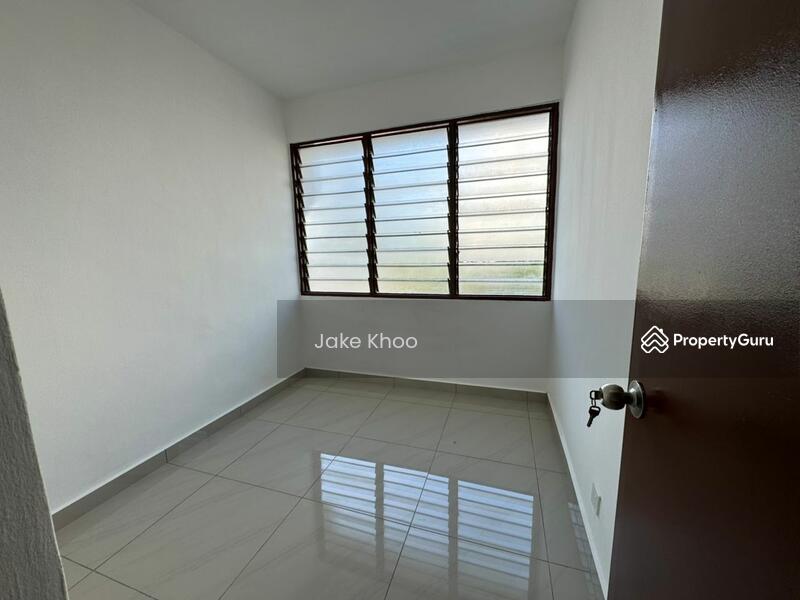 For Sale - Turquoise Apartment
