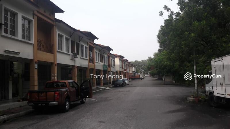 For Sale - BANDAR SUNWAY SEMENYIH 2 STOREY SHOP