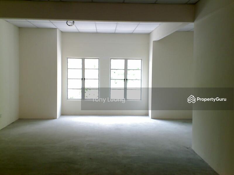 For Sale - BANDAR SUNWAY SEMENYIH 2 STOREY SHOP