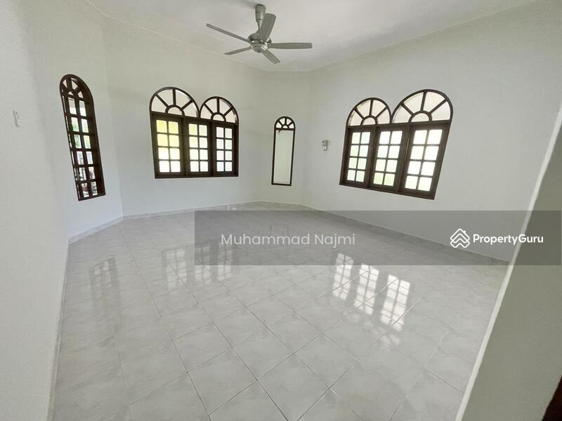 Untuk Dijual - Kampung Balai Besar