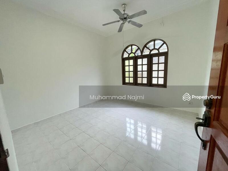 Untuk Dijual - Kampung Balai Besar