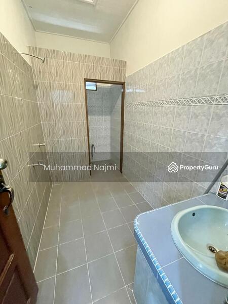 Untuk Dijual - Kampung Balai Besar