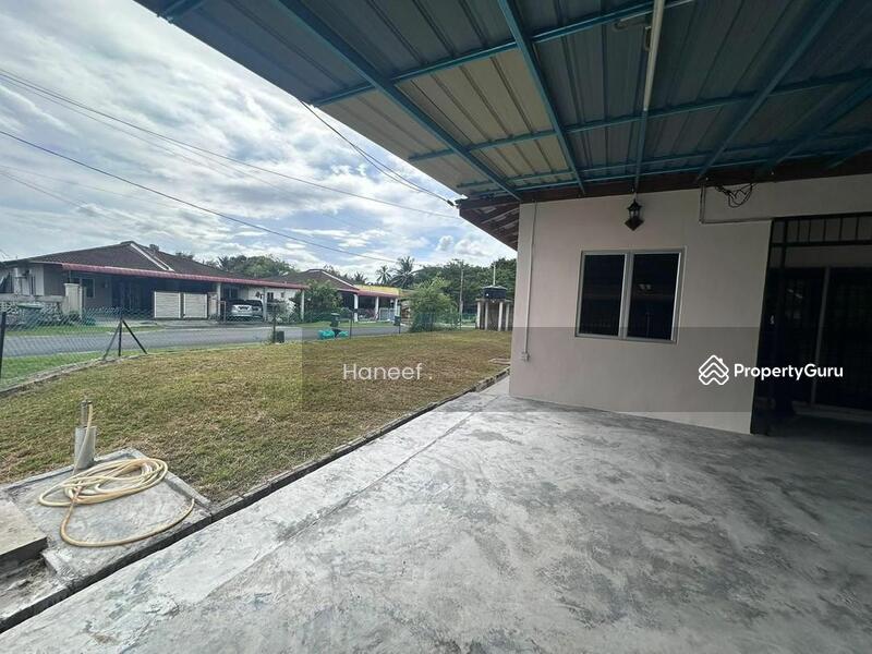For Sale - (CORNER LOT) Semi D 1 Tingkat - Taman Beseri Murni