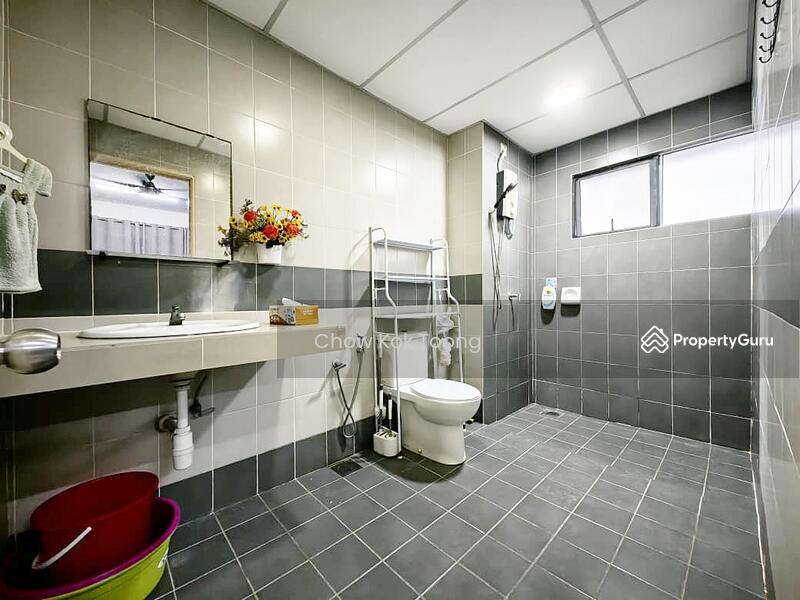 For Rent - Koi Kinrara