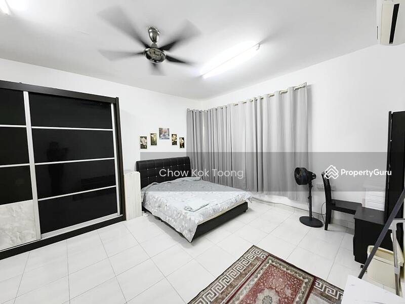 For Rent - Koi Kinrara