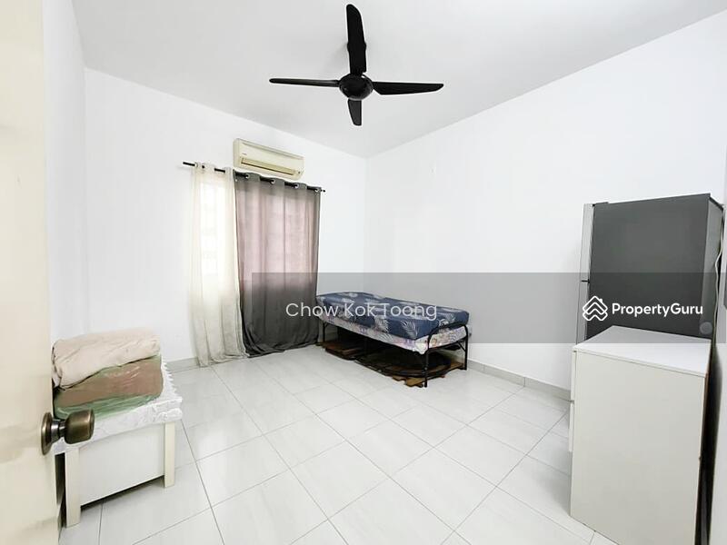 For Rent - Koi Kinrara