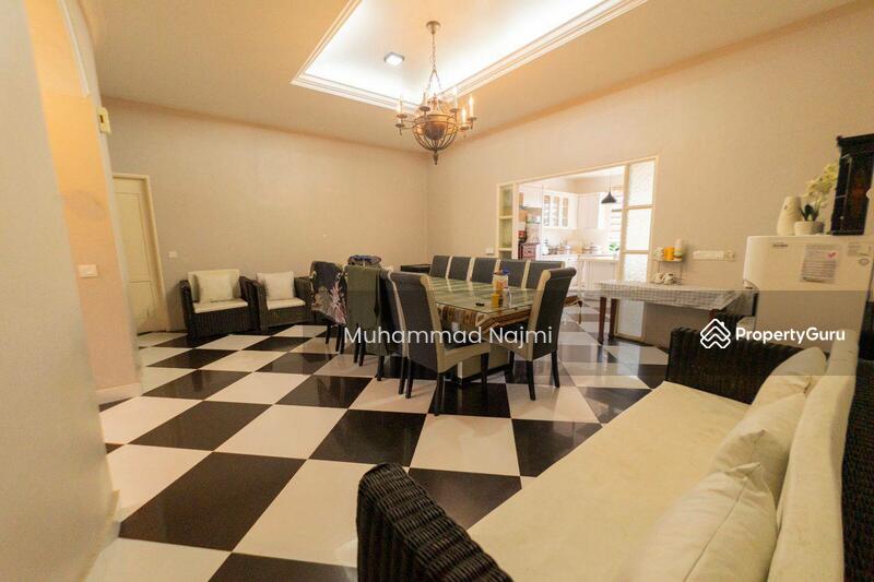 For Sale - MEWAH: Banglo Mewah 2 Tingkat Bandar Dungun