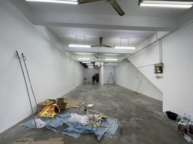 Shop for Rent in Taman Johor Jaya (Johor Bahru) - Soh Chai Seng - Interior - PropertyGuru.com.my