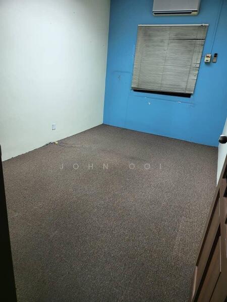 Untuk Disewa - Office, Taman Sri Gombak Batu Caves