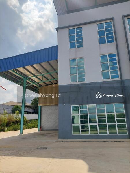 For Sale - Semi-D factory at Kota Kemuning