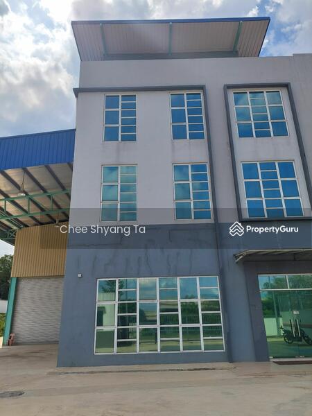 For Sale - Semi-D factory at Kota Kemuning