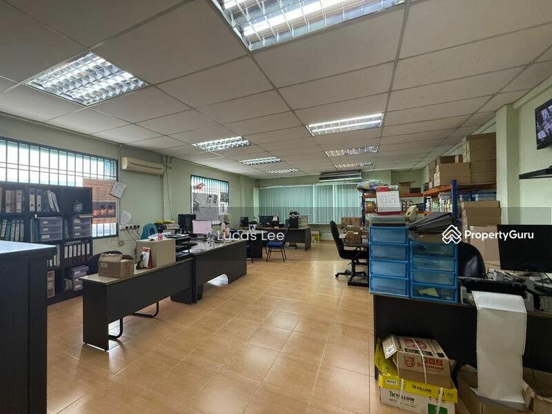 For Sale - Factory at Taman Perindustrian Desa Plentong