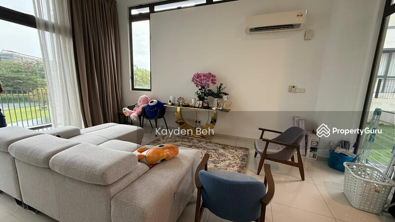 Untuk Dijual - Emerald Residence Semi-D Type D