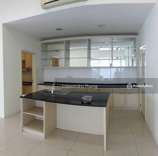 Untuk Dijual - Amelia