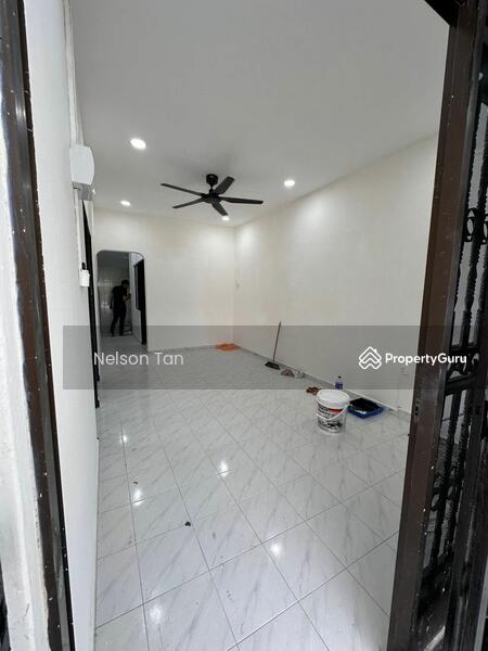 Untuk Dijual - Taman Pertama