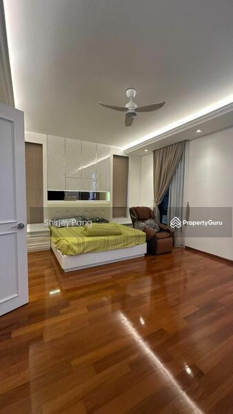 For Sale - Eco Botanic @ The Chateau