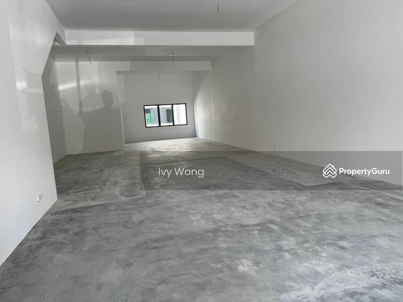 For Rent - Silver Square, Whitten, Ivoris Eco Majestic Ground Floor Shoplot Office for rent