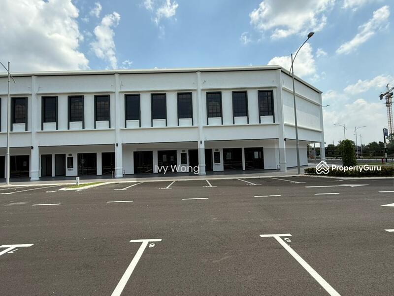 For Rent - Eco Majestic Whitten Corner lot Ground Floor For Rent