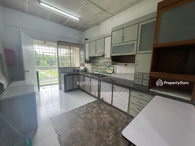 Untuk Disewa - Lily & Jasmine Apartment