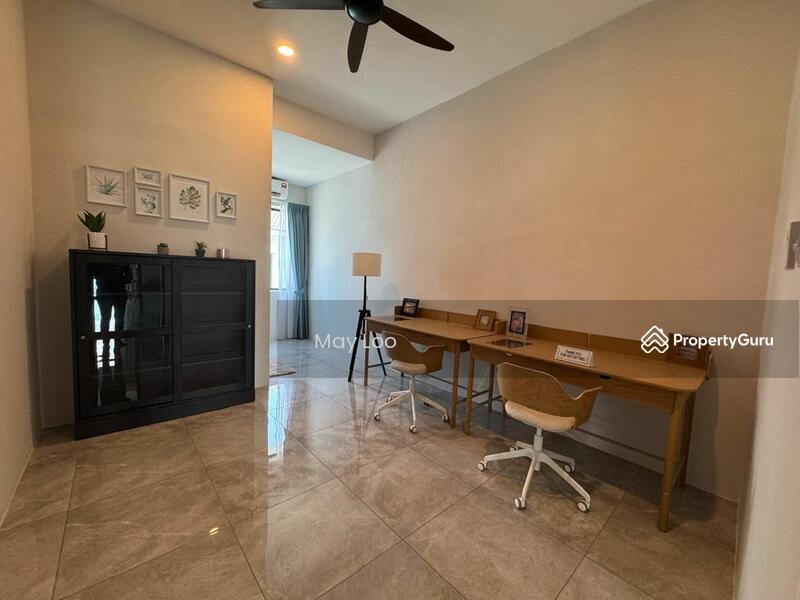 For Sale - Terraced House at Taman Shatin