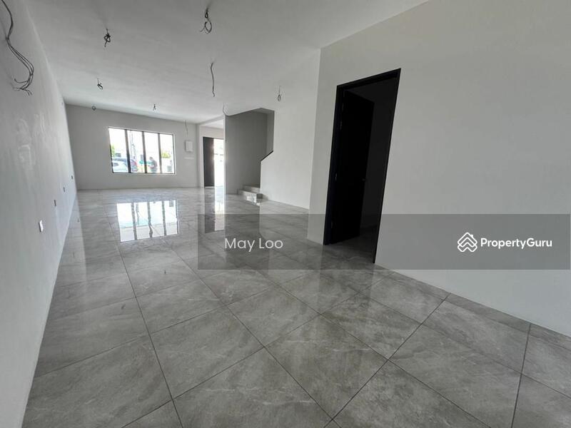 For Sale - Terraced House at Taman Shatin
